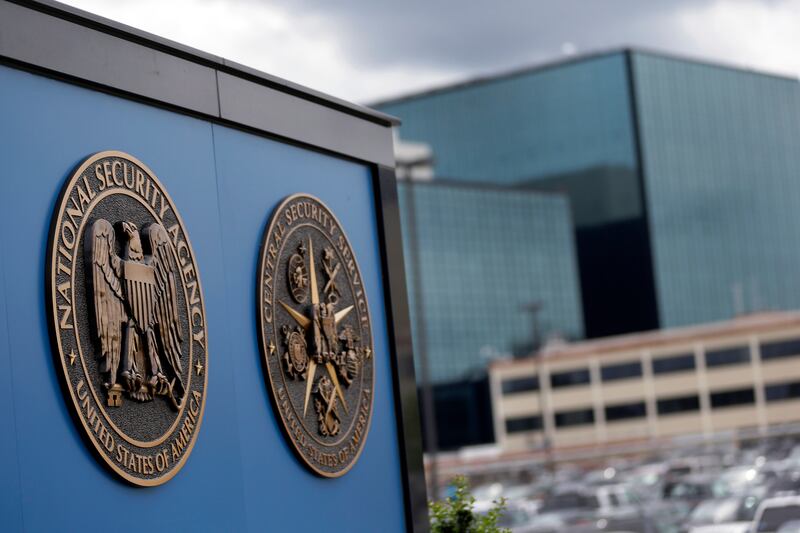 articles/2013/06/10/nsa-surveillance-furor-shows-we-re-ready-for-war-on-terror-to-be-over/130609-nsa-stop-spying-beinart-tease_pu2wip