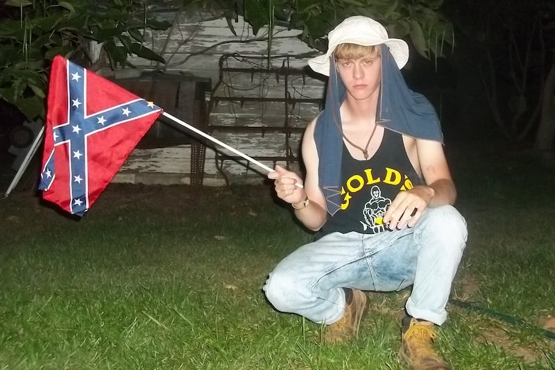 articles/2015/06/20/dylann-roof-visited-slave-plantations-confederate-landmarks-before-massacre/150620-miller-manifesto-timeline-embed9_acfepl