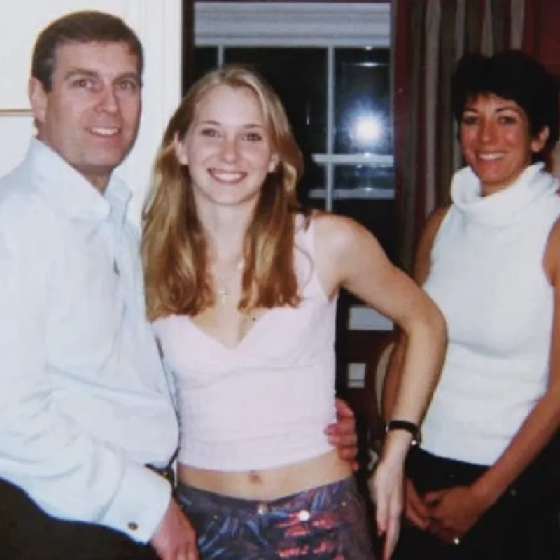 Prince Andrew with Virginia Giuffre (c) and Ghislaine Maxwell.