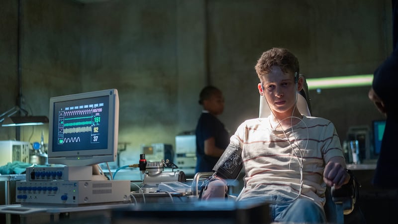 Joe Freeman as Luke Ellis.
