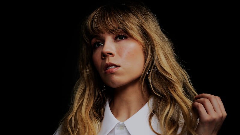 Jennette McCurdy, a former child star, immediately topped the New York Times bestsellers list with her memoir.