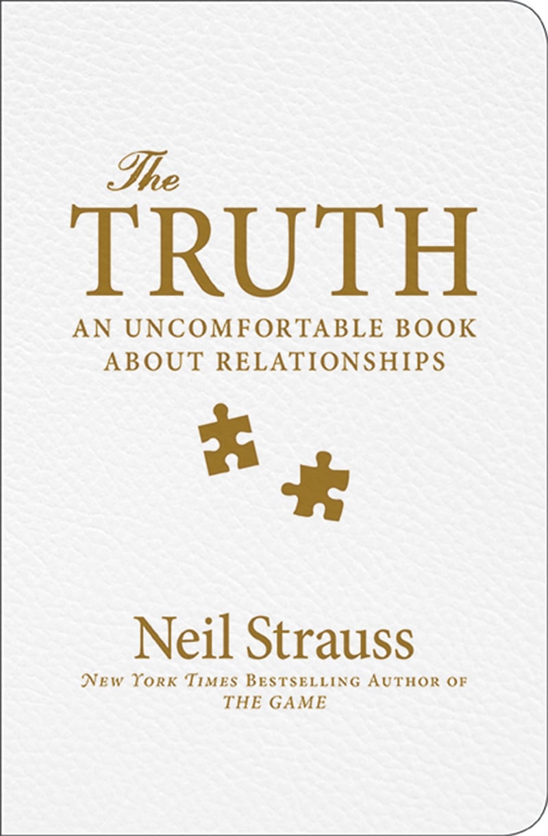 articles/2015/10/15/how-sex-addict-neil-strauss-quit-the-game/151014-crocker-strauss3-embed_petwzp
