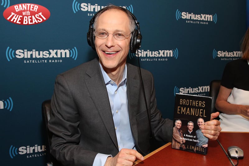 articles/2013/04/04/america-s-power-brothers-ezekiel-emanuel-on-the-famous-three/130403-zeke-emanuel-brothers-book-grove-tease_wgxixl