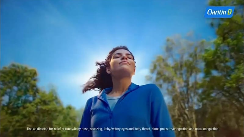 A still from a Claritin-D commerical