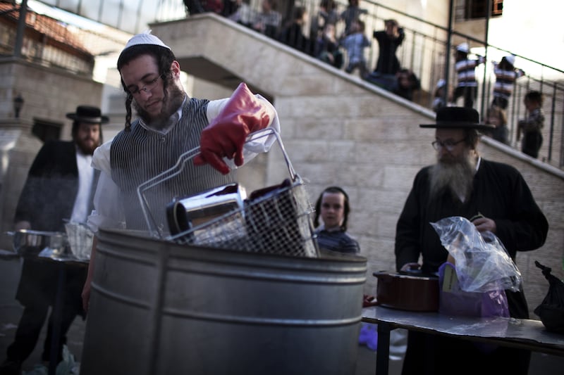 articles/2012/04/06/dear-israel-this-is-why-i-left/pesach-jlem-openz_dtgrks