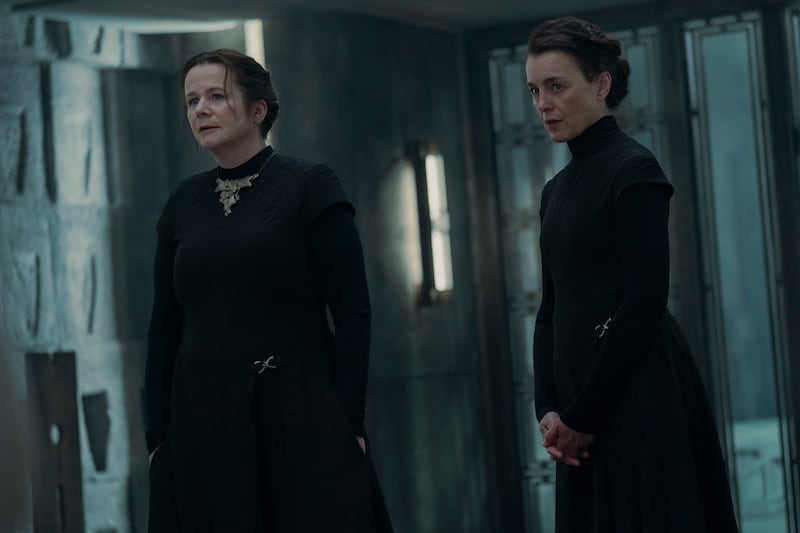 Emily Watson as Valya Harkonnen and Olivia Williams as Tula Harkonnen