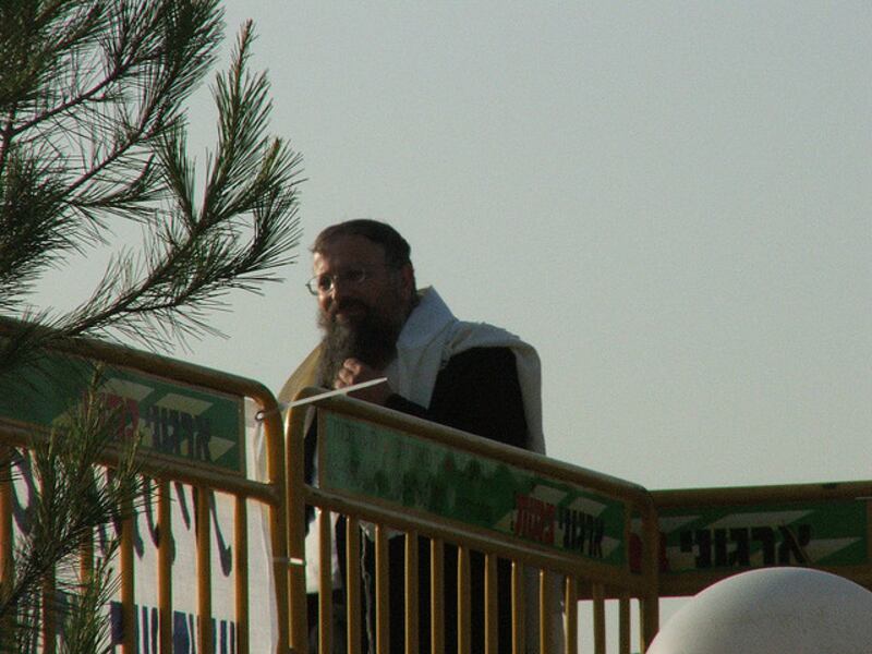 articles/2013/07/15/for-israeli-chief-rabbi-nobody/shmuel-eliyahu-openz_qfehvs