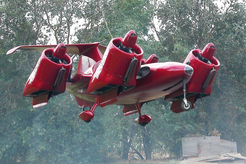galleries/2012/04/08/17-flying-cars-a-mostly-factual-history-of-airborne-autos/flying-cars-moller-skycar_cggrdg