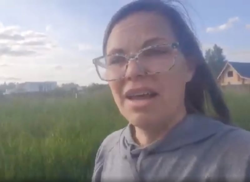 DeAnna Huffman said in a since-deleted video that her husband had not been paid for his military service after being away for an entire month.