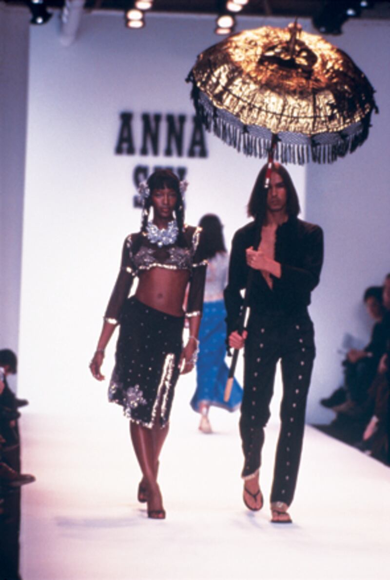 galleries/2010/11/01/anna-sui/anna-sui---5_sy0bzn