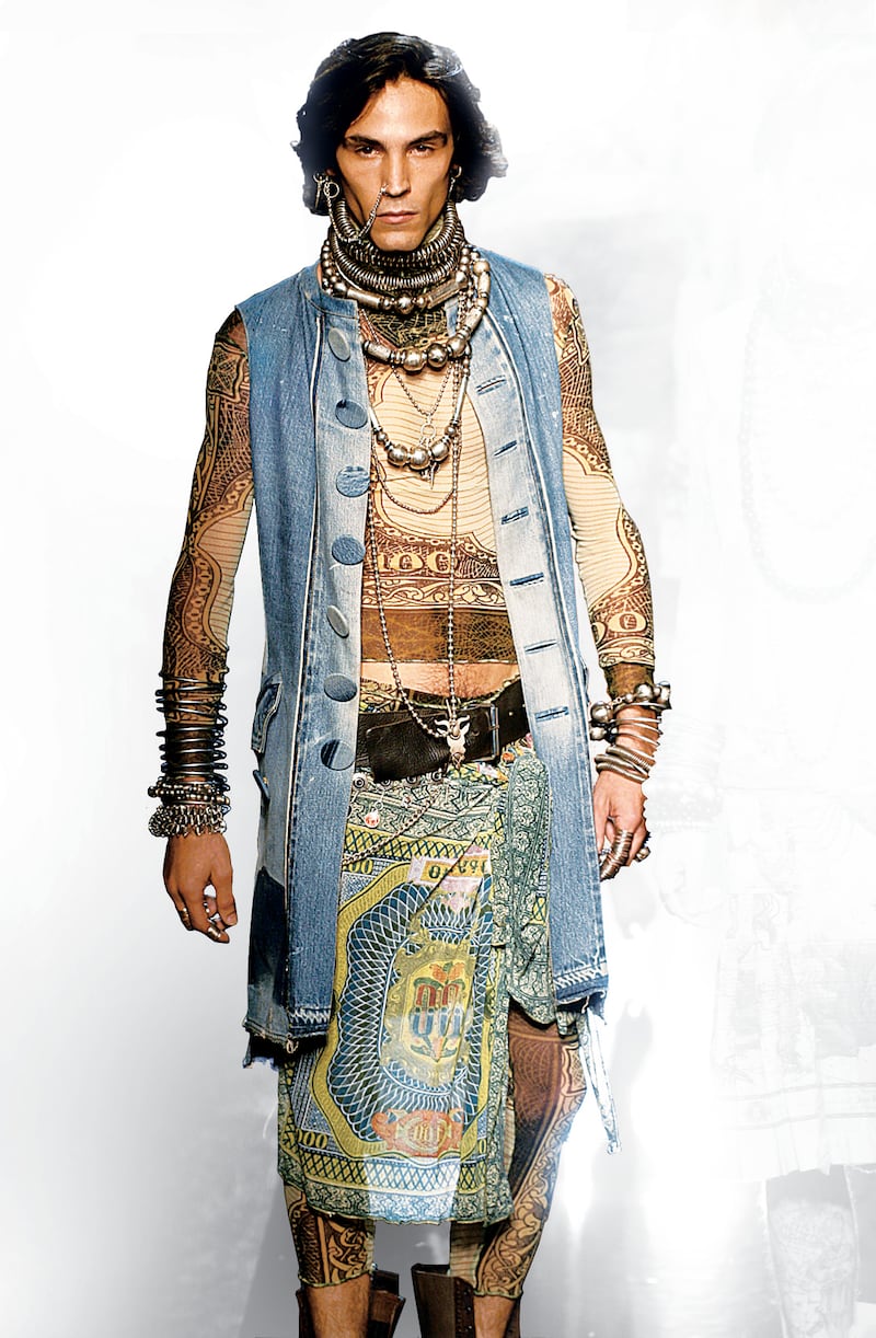 galleries/2013/10/23/jean-paul-gaultier-s-legacy/131021-gaultier-raw_i9nlrr