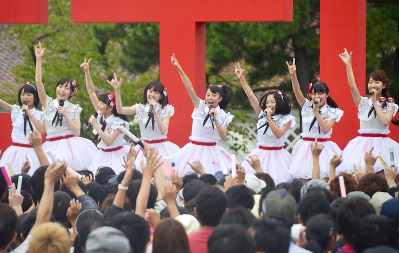190120-adelstein-japan-teen-idol-embed-3_rdnq29