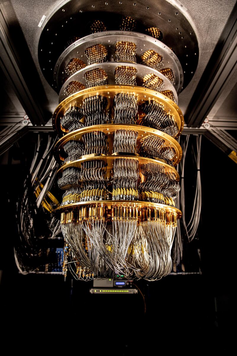 googlequantumai_cryostat_qsrurn