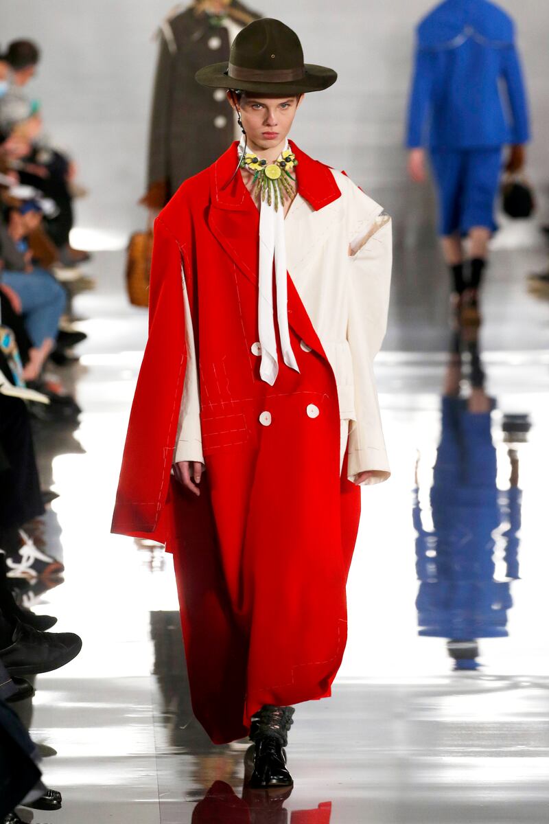 200303-foreman-pfw-maison-margiela-embed_fnykou