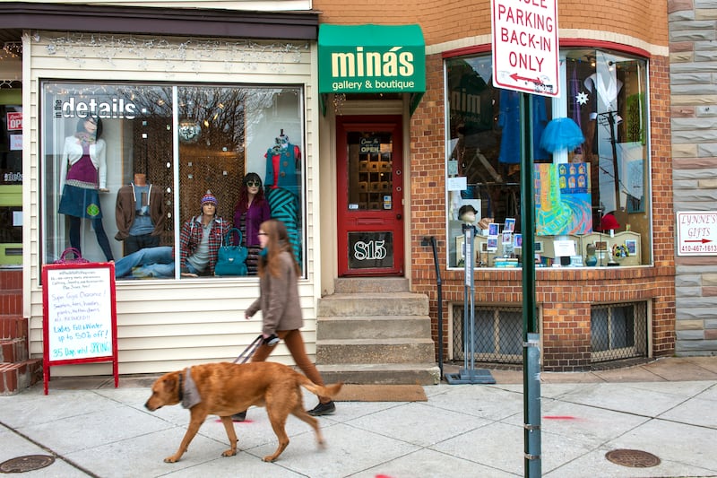 articles/2013/03/20/richard-florida-concedes-the-limits-of-the-creative-class/130319-creative-class-kotkin-tease_nqndxs