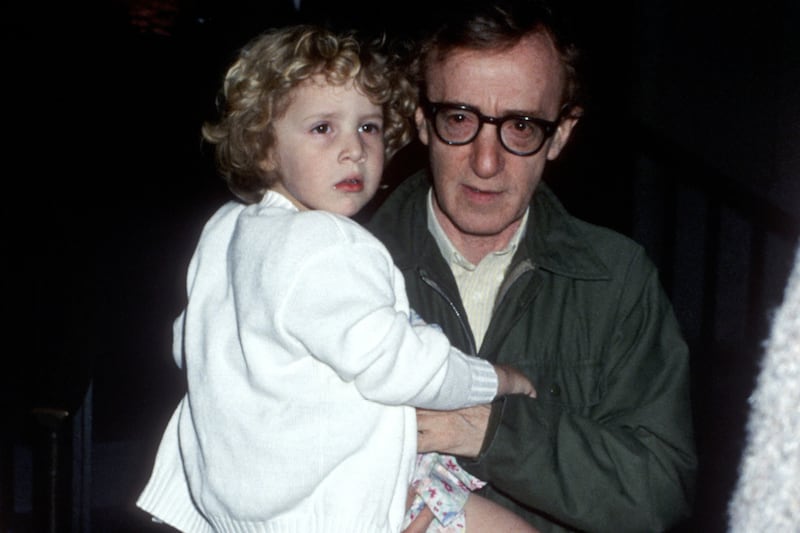 articles/2014/02/08/dylan-farrow-s-point-by-point-response-to-woody-allen-s-new-york-times-op-ed/140201-dylan-farrow-tease_u5e4ur