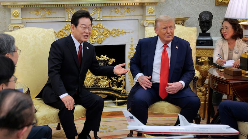 WASHINGTON, DC - AUGUST 25: U.S. President Donald Trump (R) and South Korean President Lee Jae-myung talk to reporters before an Oval Office meeting at the White House on August 25, 2025 in Washington, DC. During Lee's first official visit to the White House, the two leaders are set to discuss trade and military cooperation to counter North Korea and China, South Korea's top trade partner.