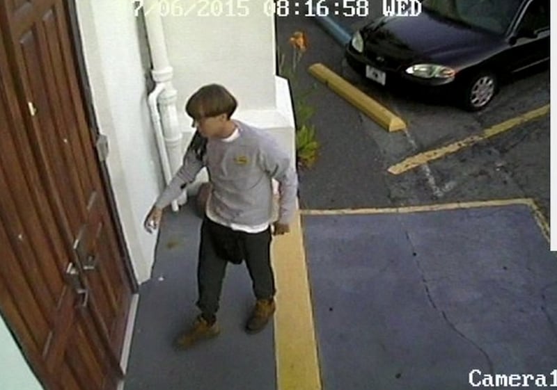 articles/2015/06/20/dylann-roof-visited-slave-plantations-confederate-landmarks-before-massacre/150620-miller-manifesto-timeline-embed12-0_lnlejl