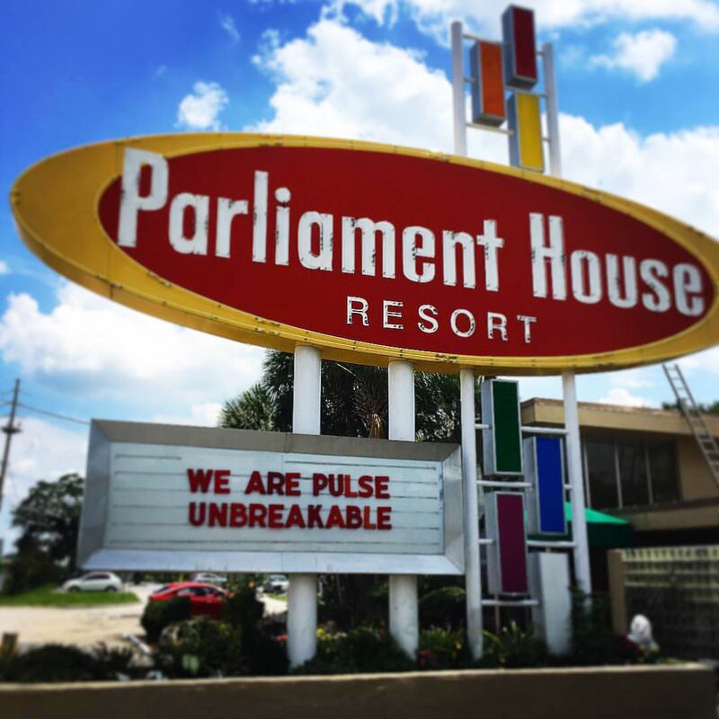 articles/2016/06/15/the-drag-show-at-parliament-house-that-saved-orlando/160614-mcnamara-parliament-embed-1_oljghj