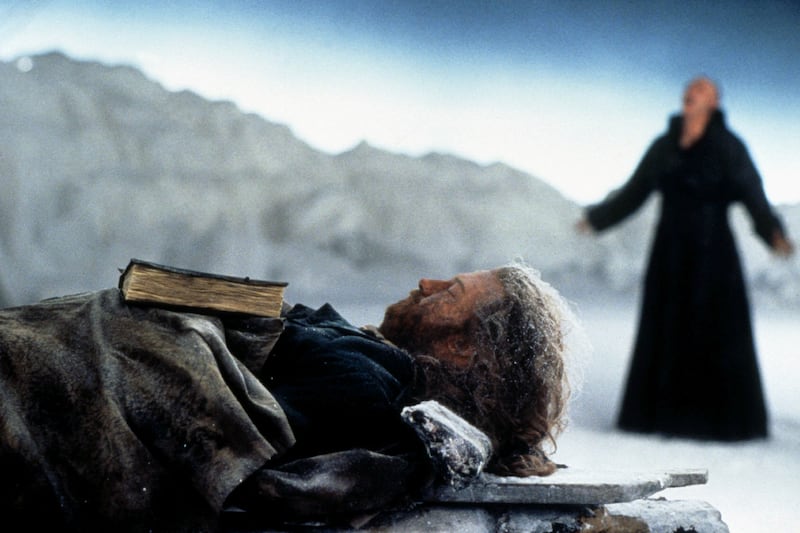 articles/2016/09/03/the-summer-storm-that-inspired-frankenstein-and-dracula/160902-zaleski-frankenstein-dracula-embed-2_gza480