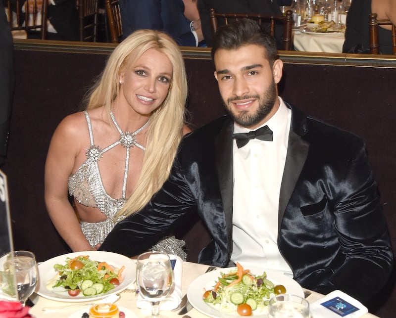 Britney Spears (L) and Sam Asghari in 2018.