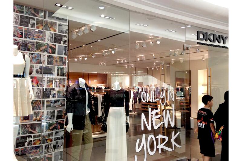 articles/2013/02/25/oops-dkny-admits-using-blogger-s-photos-without-permission/130225-dkny-stanton-tease_daywmp