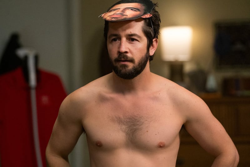 Michael Angarano as Richie