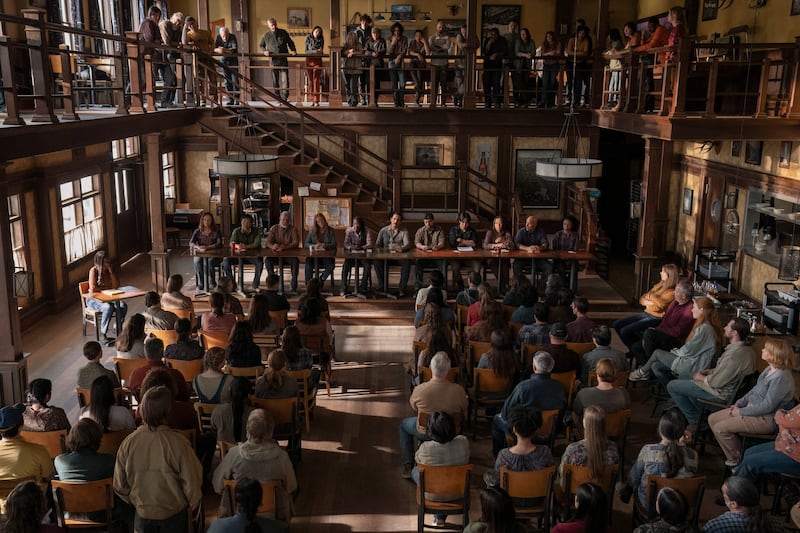 Rutina Wesley and Gabriel Luna oversee a town hall meeting.