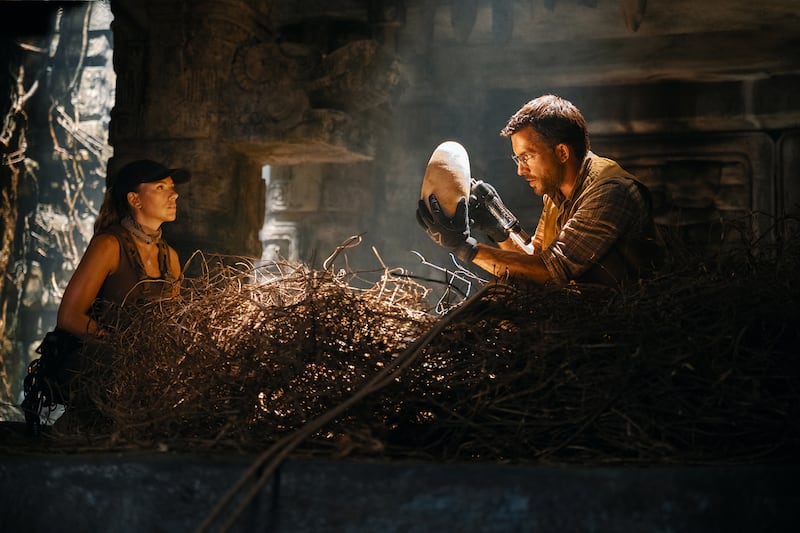Scarlett Johansson and Jonathan Bailey.