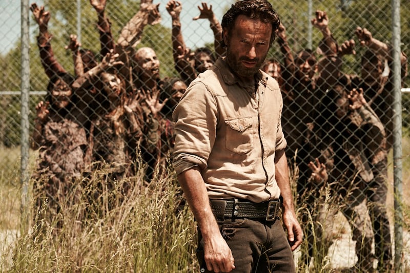 articles/2014/02/09/walking-dead-midseason-premiere-review-of-after-what-if-rick-were-dead/140209-leon-walkingdead-tease_dgh0rn