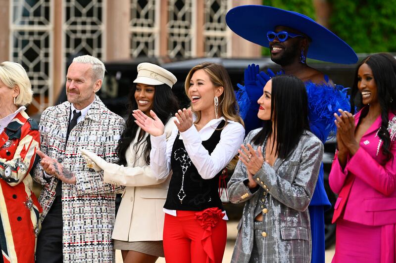 THE TRAITORS -- "Let Battle Commence" Episode 301 -- Pictured: (l-r) Bob Harper, Ciara Miller, Gabby Windey, Bob The Drag Queen, Nikki Garcia, Chanel Ayan -- (Photo by: Euan Cherry/Peacock)