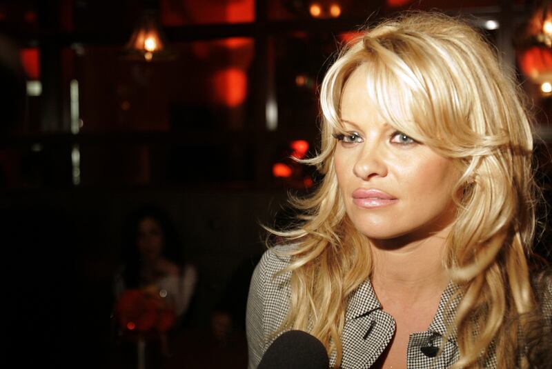 articles/2014/05/22/pamela-anderson-shatters-the-good-rape-myth/140521-teeman-anderson-tease_lzb5ff