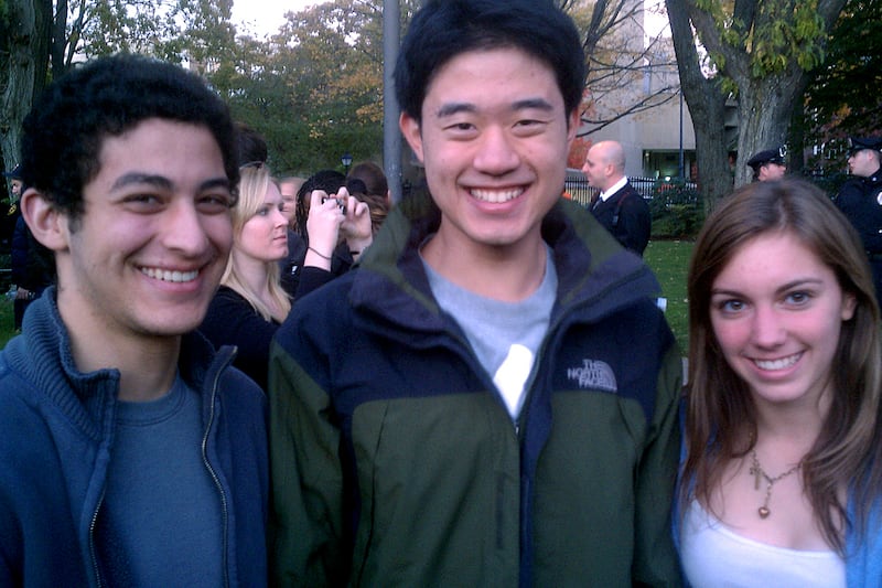 articles/2011/11/08/mark-zuckerberg-makes-triumphant-return-to-harvard-where-facebook-began/zuckerberg-students-lyons_ugzxhb