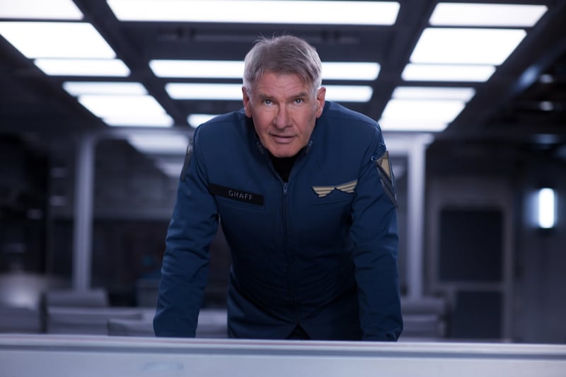 articles/2013/10/28/harrison-ford-discusses-ender-s-game-drone-warfare-vietnam-and-playing-a-badass-president/131027-harrison-ford-stern-tease_gczito