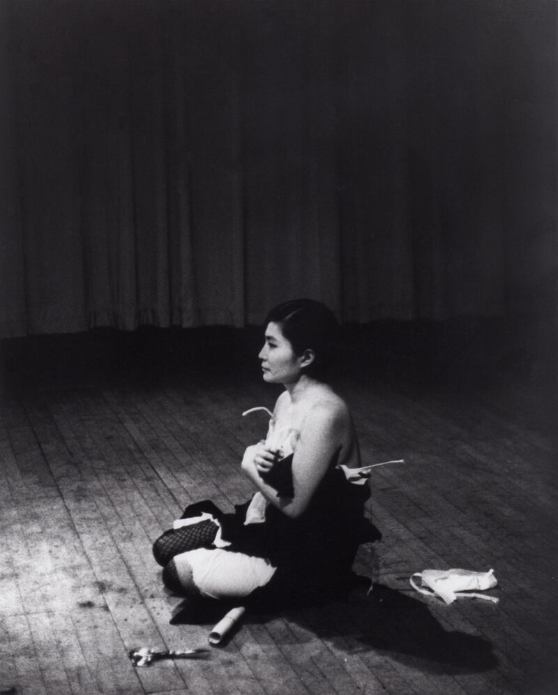 articles/2015/10/13/yoko-ono-i-still-fear-lennon-s-killer/151012-teeman-yoko-ono-embed3_ahertr