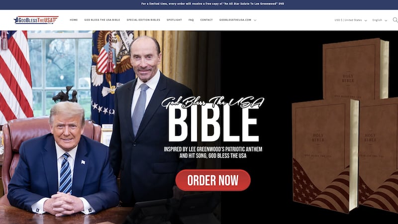 Donald Trump, God Bless the USA BIble