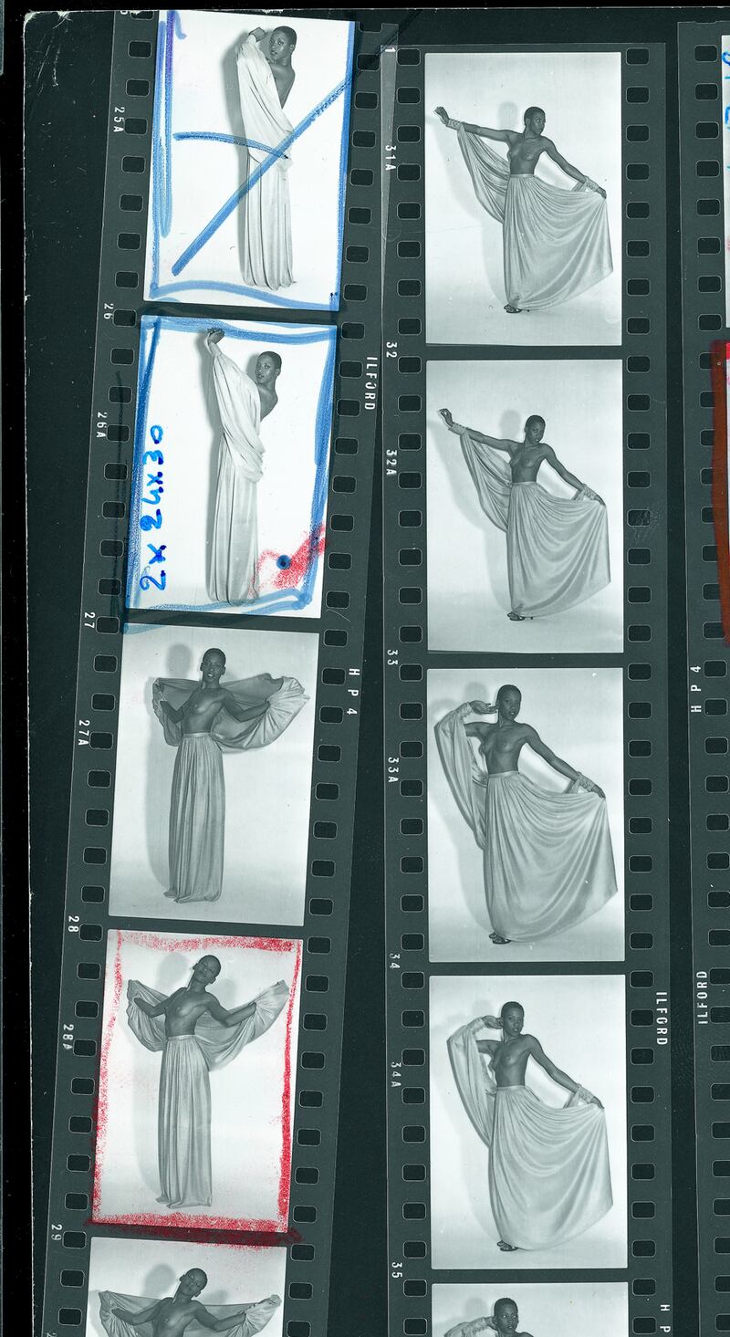 galleries/2013/10/23/jean-paul-gaultier-s-legacy/131021-gaultier-aitize-contact_uxpobo