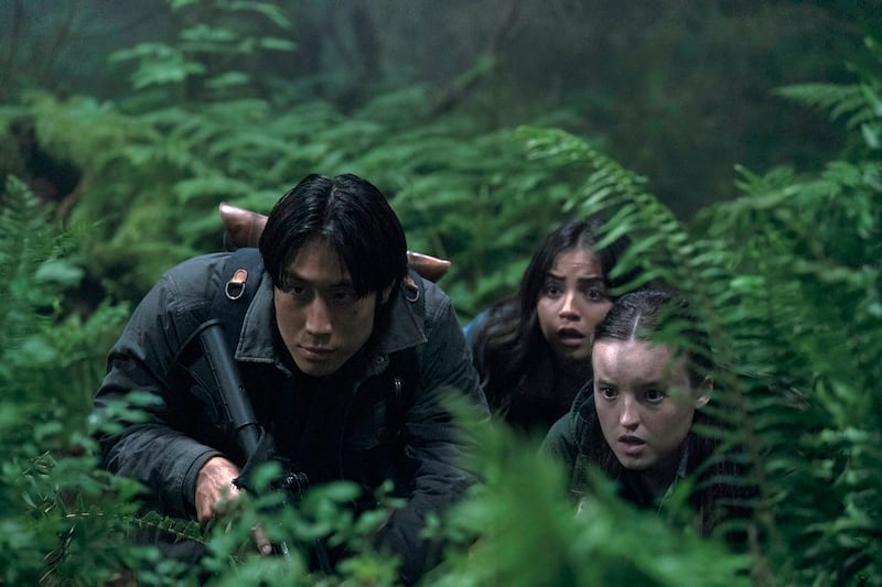Young Mazino, Bella Ramsey, and Isabela Merced in The Last of Us.