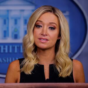 2020-09-22T173804Z_1422125803_RC2T3J9635XA_RTRMADP_3_USA-TRUMP_pko7nj