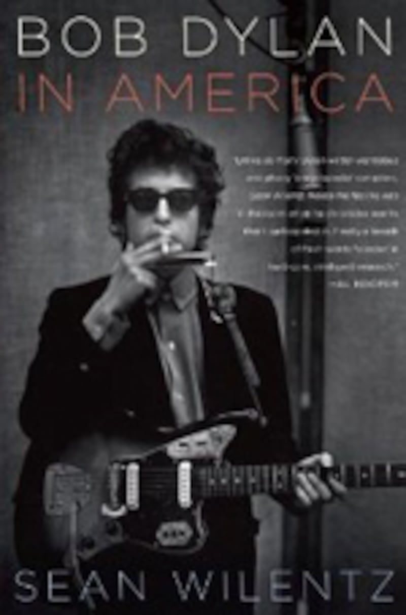 articles/2010/08/24/bob-dylans-new-bootleg-recordings-released/book-cover---bob-dylan-in-america_fwo8hn