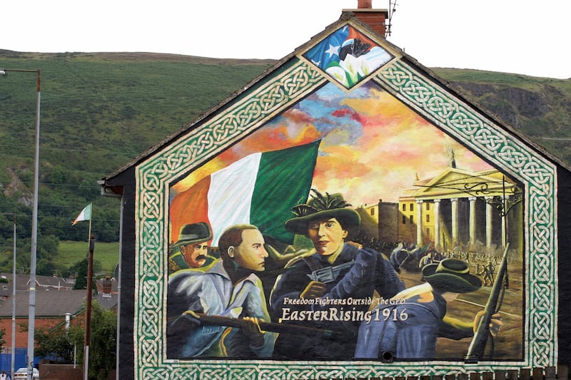 articles/2016/03/25/leaderless-ireland-still-ruled-by-tribal-feuds/160324-sykes-ireland-embed-1_y3vhed