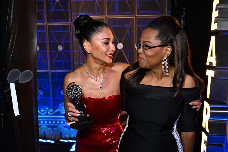 Nicole Scherzinger and Oprah Winfrey