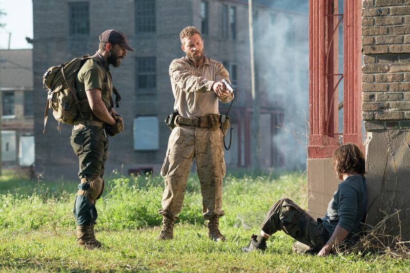 articles/2015/09/06/shia-labeouf-felt-suicidal-filming-latest-role-as-ptsd-suffering-marine/150906-stern-man-down-tease_gzovt7
