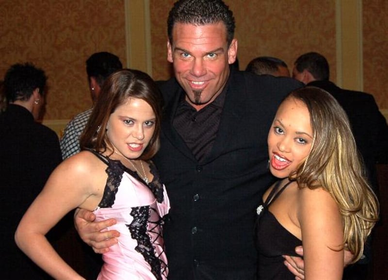 Dick_Delaware_and_friends_at_2006_AVN_Awards_3_ladqer