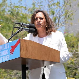 kamala_harris_book_pkjzv0