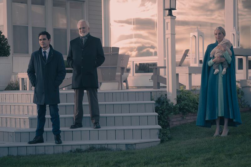 Max Minghella, Bradley Whitford, and Ever Carradine.