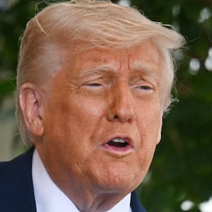 President Donald Trump is set to attend a private dinner with the top 220 holders of his meme coin on May 22 at his private golf club, prompting ethics experts to sound the alarms.