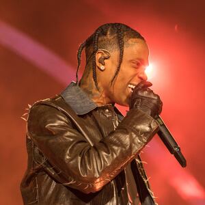 travis_scott_yxarwf