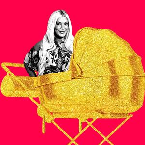 A photo of illustration of Tori Spelling in a baby carriage.