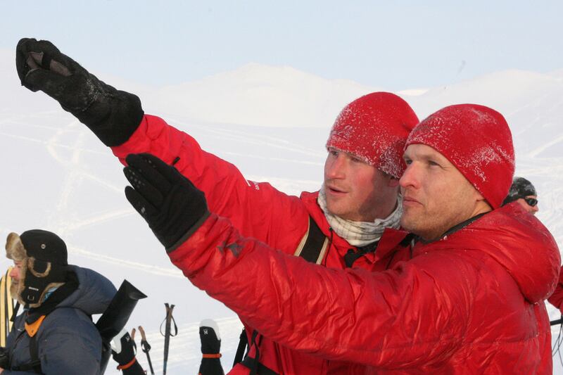 articles/2013/11/20/prince-harry-frustrated-at-delay-to-south-pole-trek/prince-harry-spitsbergen-royalist-sykes_ztiwb1